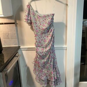 XS One shoulder ASTR the label floral dress (cinched side)